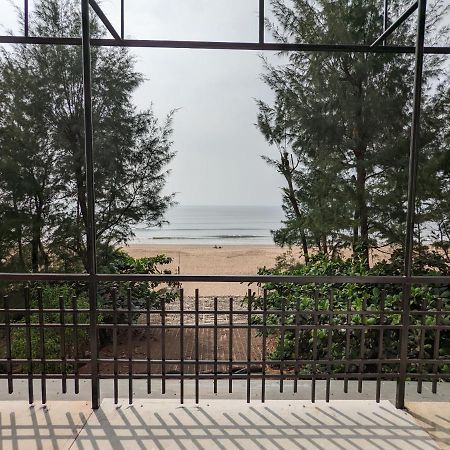 Surya Beach Cafe And Stay 고카르나 외부 사진